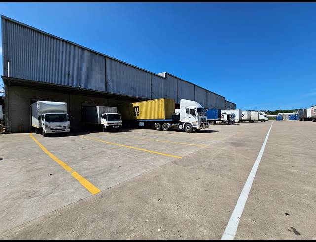 8,459M² WAREHOUSE TO LET IN RIVERHORSE VALLEY